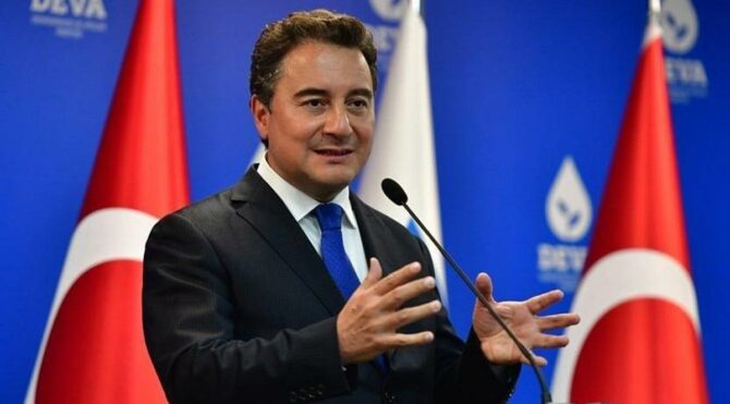 Babacan: İnadınızı bırakın, yanlışlarda ısrar etmeyin