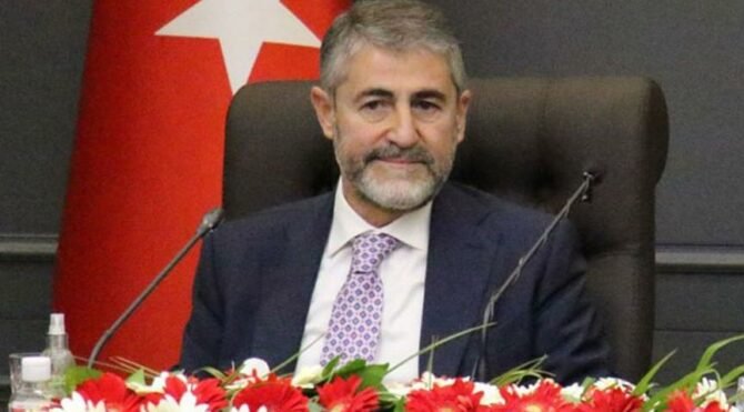 CHP'den Bakan Nebati açıklaması: Vatandaşın nasıl çarpıldığını gayet güzel anlatmış Bakan