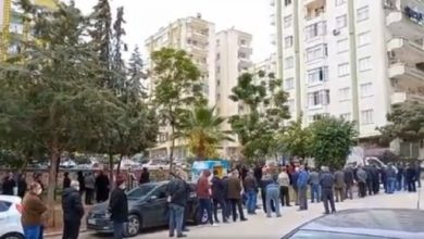 CHP'li Bulut: Adana'da vatandaş ucuza ekmek alabilmek için kuyrukta