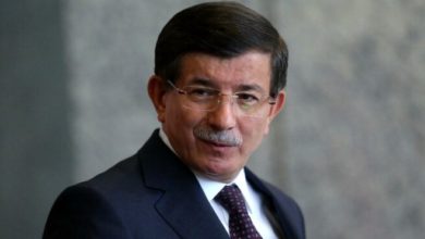 Davutoğlu: Dolar uçuyor, Türk Lirası sürekli değer kaybediyor