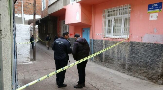Eski eşinin kocası tarafından sokak ortasında vuruldu!