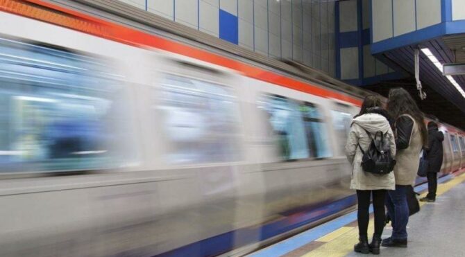 İBB: UKOME, İETT, Metro ve Şehir Hatları’nı iflas ettirmeye çalışıyor