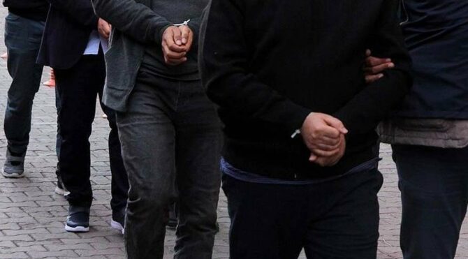 İstanbul’da IŞİD operasyonu: Gözaltılar var!