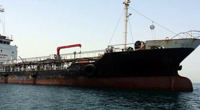 Kaçak akaryakıt tankerinin Türkiye'ye geldiği iddia ediliyor!