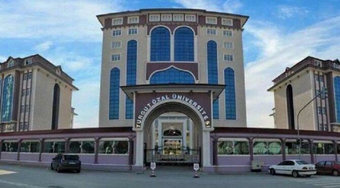 Turgut Özal Üniversitesi'nden tepki çeken 'sertifika' şartı