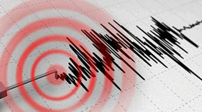 Akdeniz'de 5.3 büyüklüğünde deprem