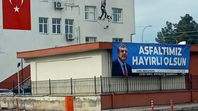 AKP’li başkanın reklam pankartı kaldırıldı