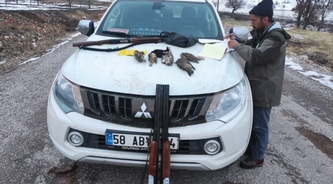Avlanması yasak olan ardıç kuşunu vuranlara ceza yağmuru