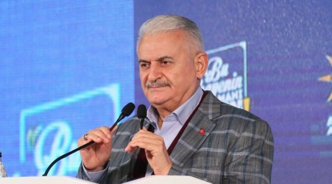 Binali Yıldırım'dan muhalefete: Yine yenilecekler!