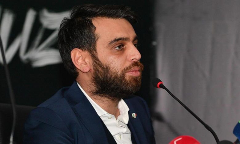 Bursaspor'da Emin Adanur istifa etti!