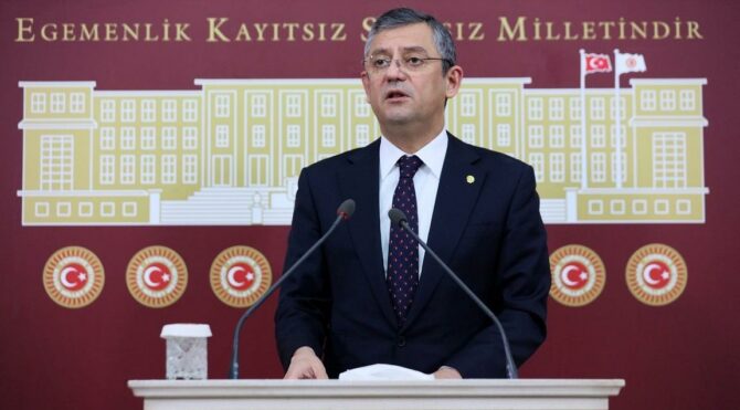 CHP'li Özel: Enflasyon ve hayat pahalılığını gizlemek için linç başlatıyor