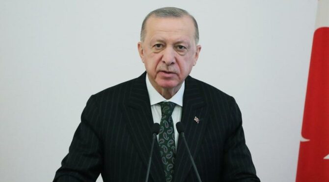 Cumhurbaşkanı Erdoğan: Dilimize yapılan suikastın büyüklüğünü gözler önüne seriyor