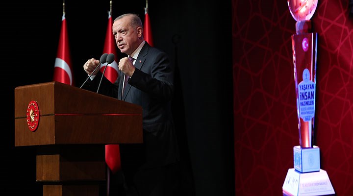 Cumhurbaşkanı Erdoğan: Yapay zekanın etrafımızı kuşattığı bir dönemde daha üste çıkmak mecburiyetindeyiz