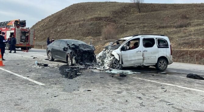 Emniyet Genel Müdürlüğü, Aralık'ta meydana gelen trafik kazalarına ilişkin verileri paylaştı