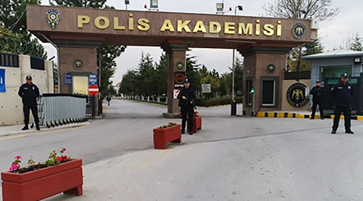 Erzincan Polis Okulunda kaza kurşunu: 3 yaralı