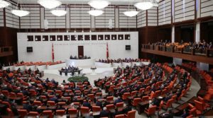 HDP grubunun 'tarikat yurtları araştırılsın' önergesi AKP ve MHP oylarıyla reddedildi