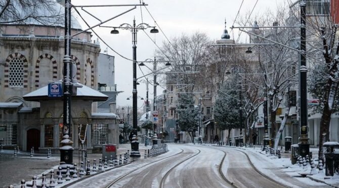 İstanbul'da eğitime 2 gün ara verildi