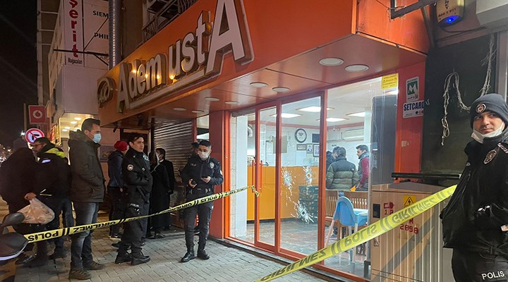 İzmir'de restorana yapılan silahlı saldırıda 2 kişi yaralandı