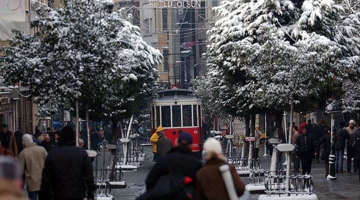 Meteorolojiden İstanbul'a yeniden kar uyarısı