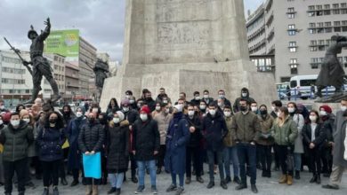 Öğretmen adaylarından 'mülakat' protestosu