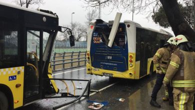 Sarıyer'de iki İETT otobüsü çarpıştı: 3 yaralı
