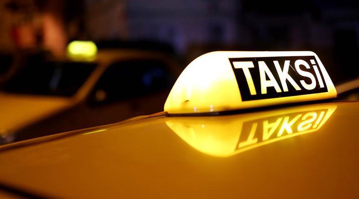 Turistlerle tartışan taksici gözaltına alındı
