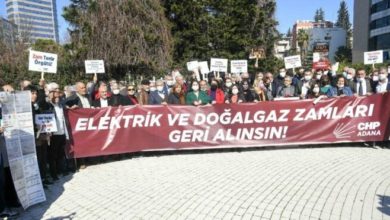 Adana’da 'elektrik ve doğalgaz zammı' protestosu