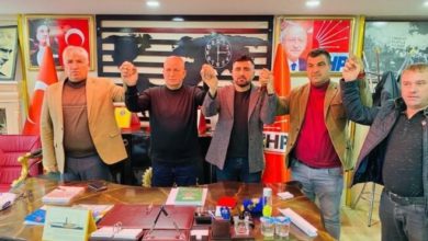 AKP ve MHP'li meclis üyelerinden CHP'ye geçiş