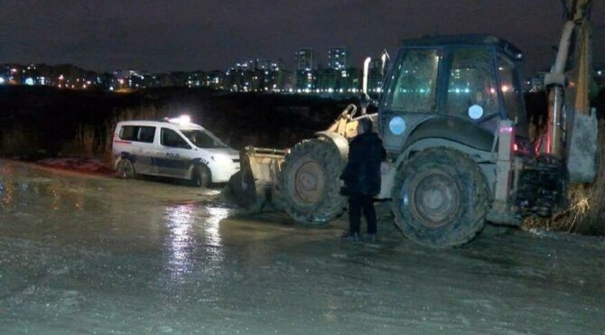 Büyükçekmece'deki kazılarda ceset bulundu