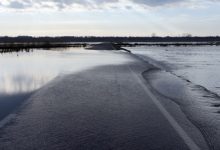 Edirne'de Ergene Nehri taştı, köy yolları kapandı