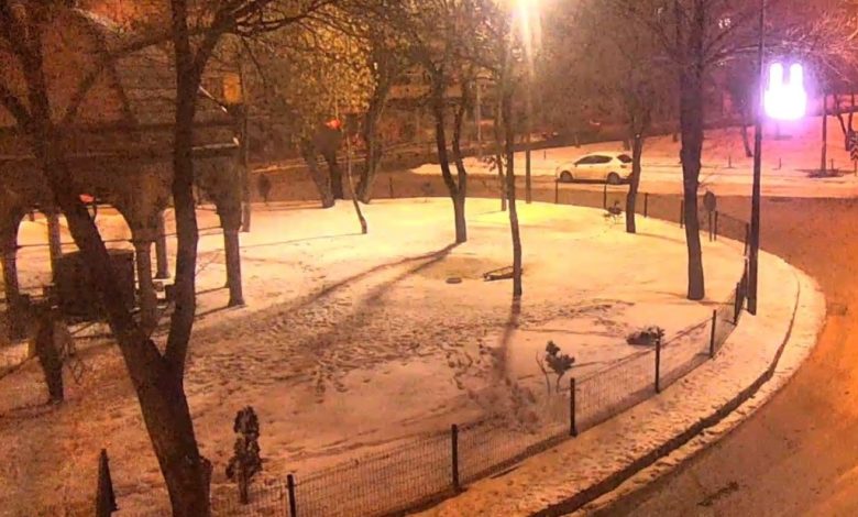Erzurum’da eşine kızdı, kameraları parçaladı