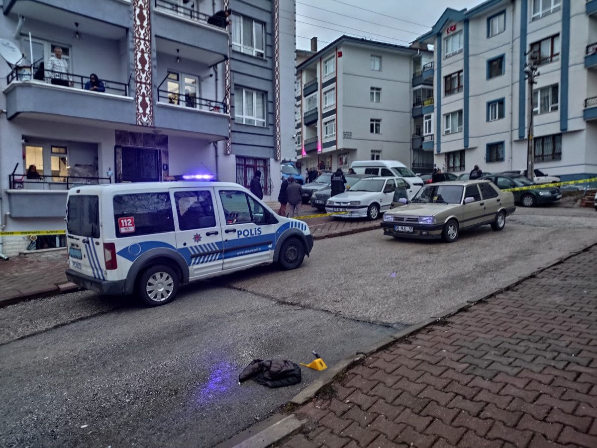 Ankara da eski damat, alıkoyduğu kızı ve torununu almaya gelen çifte ateş açtı #1