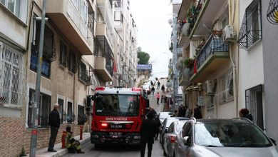 İzmir'de evde yangın: İki genç hayatını kaybetti