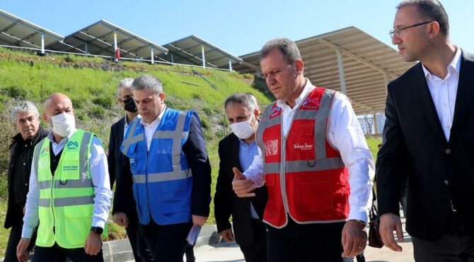 Mersin Büyükşehir Belediye Baikanı Seçer, elektrik faturalarına dikkat çekti