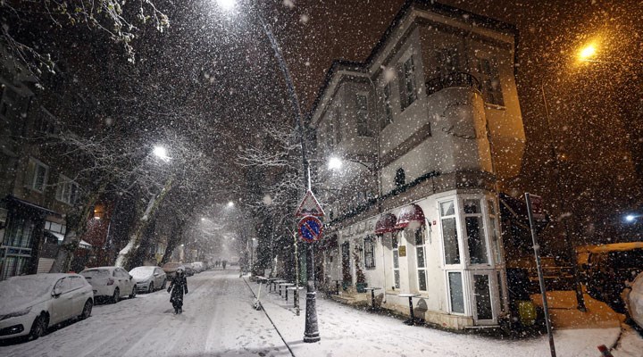 Meteoroloji, kar yağışının geri geldiğini duyurdu