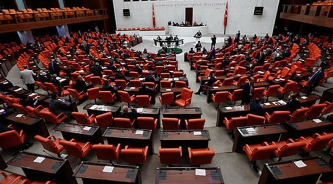 TBMM Genel Kurulu, 3 gün çalışmayacak