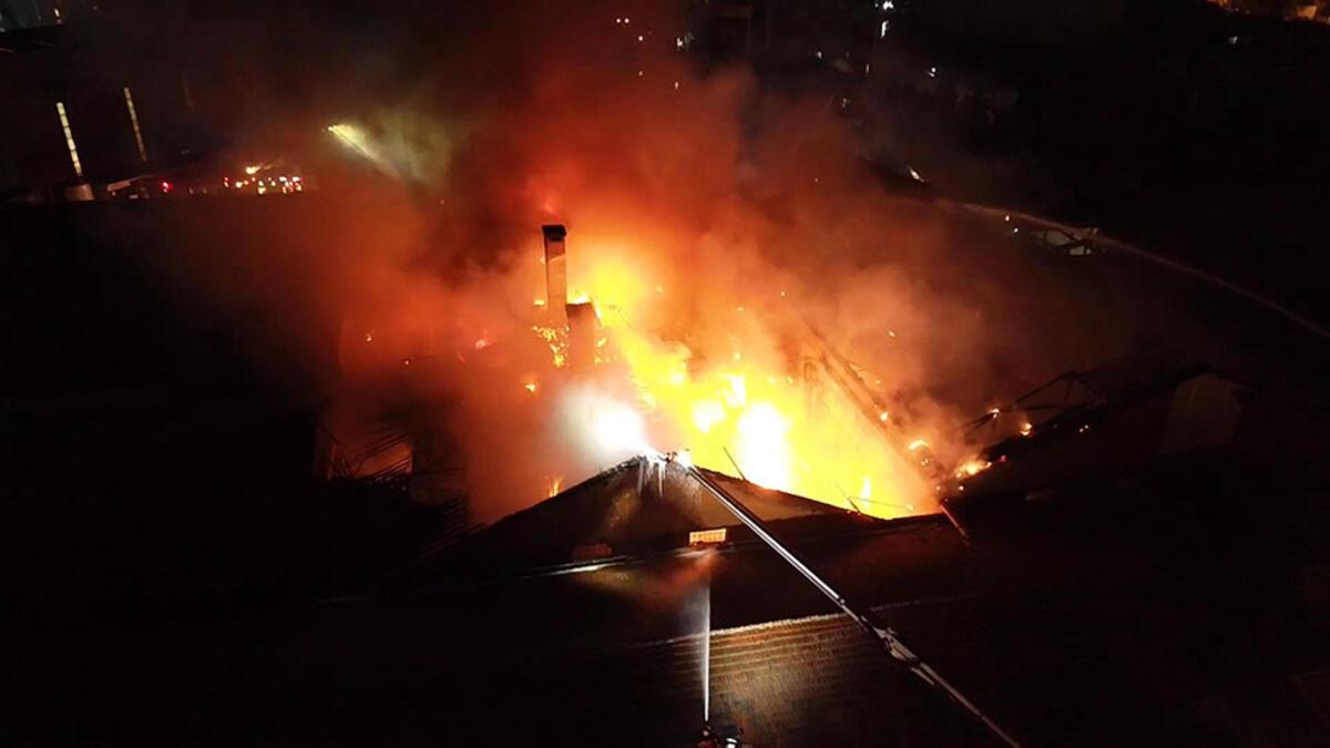 Tuzla'da büyük fabrika yangını
