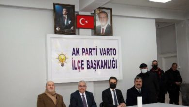 Valinin AKP ilçe başkanlığını ziyareti parti devleti eleştirilerinin hedefi oldu