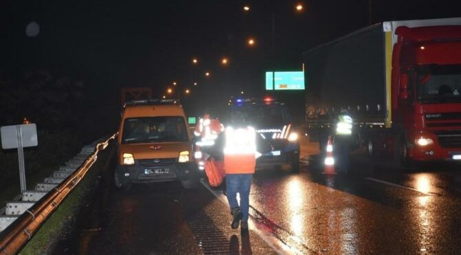 Yol kenarında valiz yandı; İçinden ceset çıktı