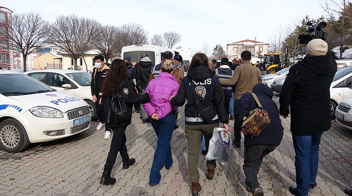 Yozgat merkezli rüşvet operasyonu: Kamu görevlilerinin de olduğu 61 kişi gözaltında