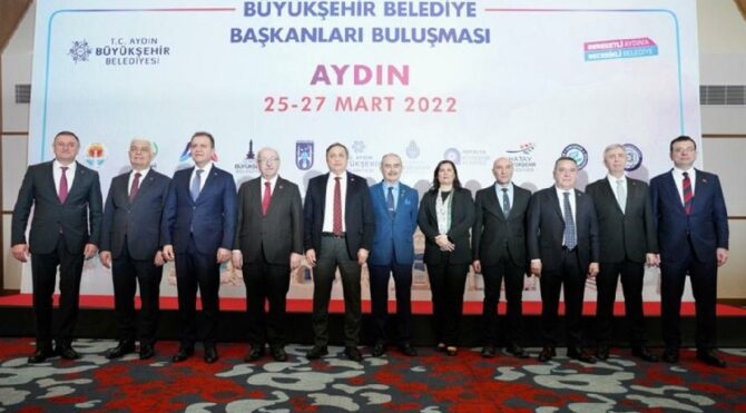 11 Büyükşehir belediye başkanından acil toplanma çağrısı