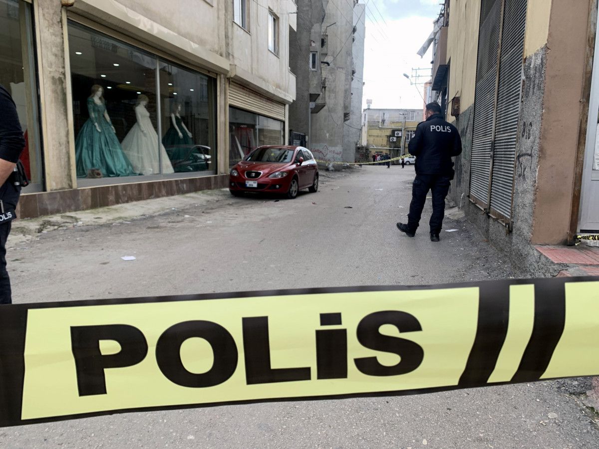 Adana da sokakta yürürken vurulan şahıs hayatını kaybetti #1