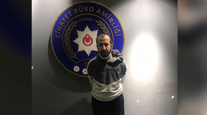 Ankara'da 14 sabıkası olan ve 3 cinayetin firari faili, saklandığı gizli bölmede yakalandı