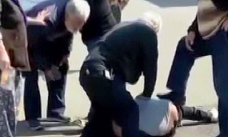 Antalya'da, su sayacı hırsızına tekme atıp tepki gösterdi