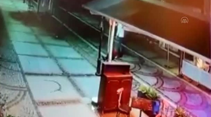 Arkadaşının attığı tokatla bayılan kişi yaşamını yitirdi