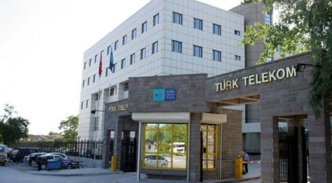 BTK'dan Türk Telekom'da hisse devrine onay
