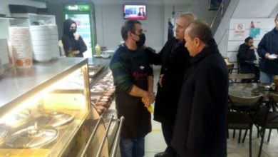 Çiğköfteci CHP'li Kaya'ya dert yandı: "Gazetecilik mezunuyum, mesleğimi yapamıyorum"