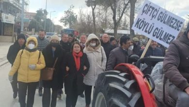 Denizli’de çiftçiler sokağa döküldü.