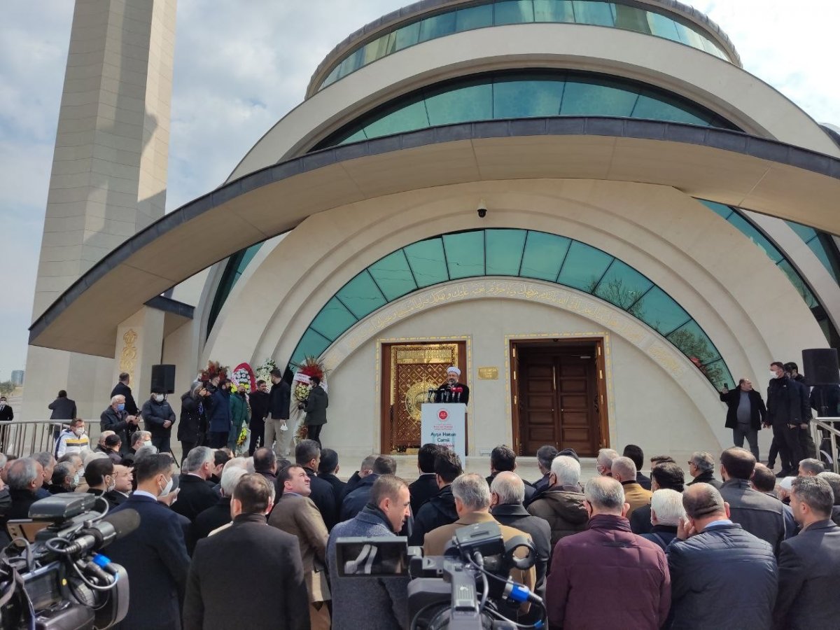 Diyanet İşleri Başkanı Ali Erbaş: Ülkemizde 90 bin camide minareler yükselmektedir #3