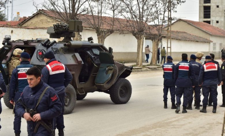 Eskişehir’de silahla 2 kişiyi rehin aldı, vurularak etkisiz hale getirildi